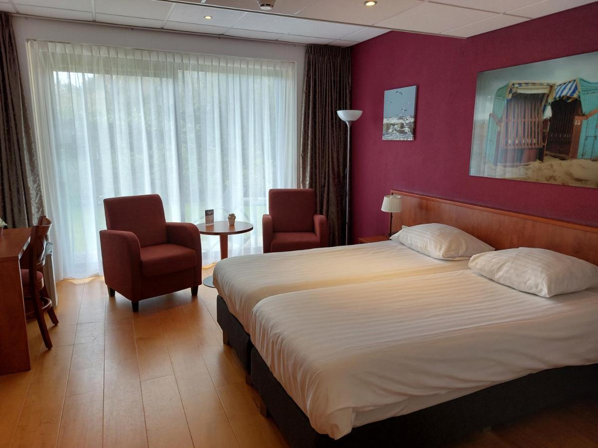 Hotel De Dennen Egmond aan Zee Exterior photo