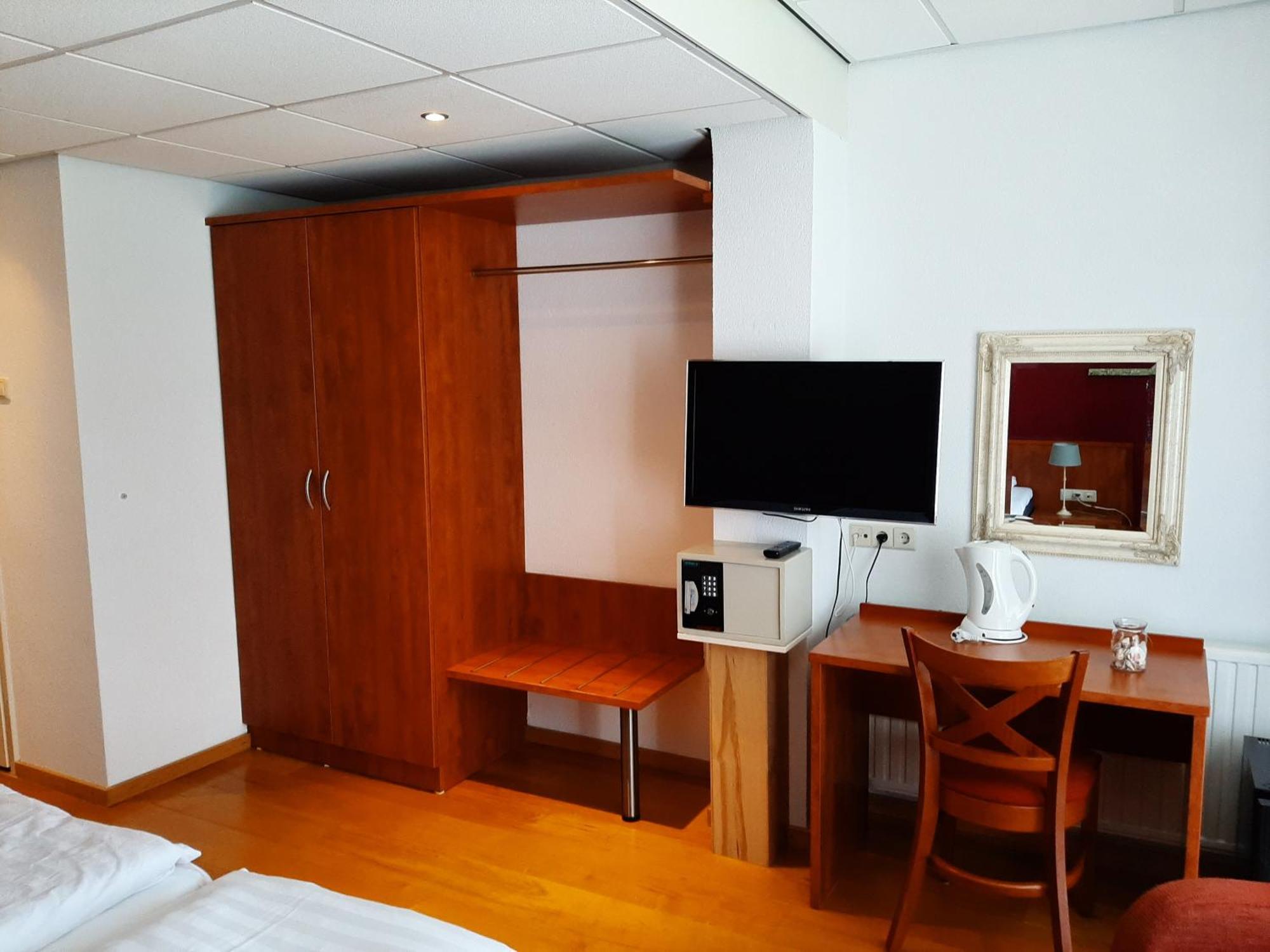 Hotel De Dennen Egmond aan Zee Room photo